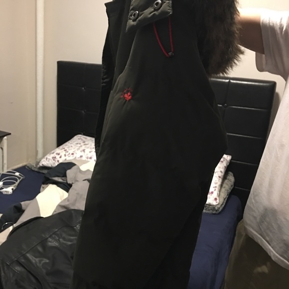 jackets - Picture 3 of 4